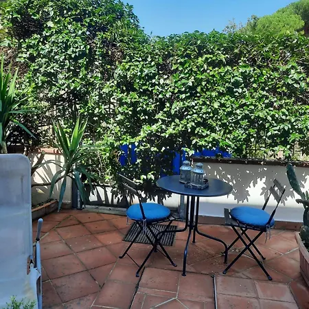 شقة A Casa Di Milo *